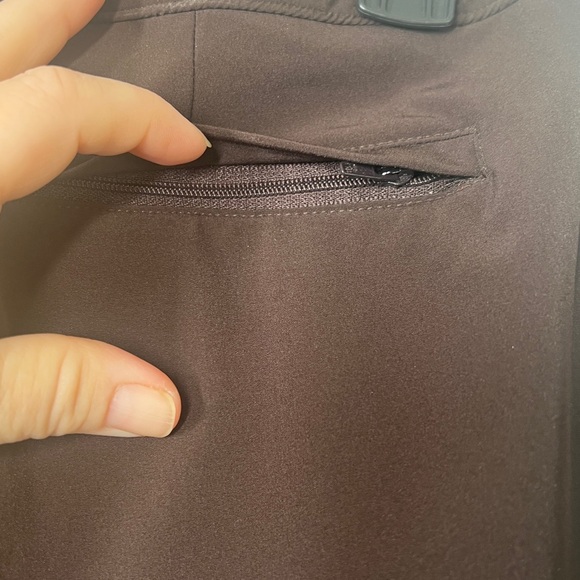 Zenergy by Chico's Brown lightweight Dress Slacks Size 1.5 or 10 or Medium - Picture 10 of 11